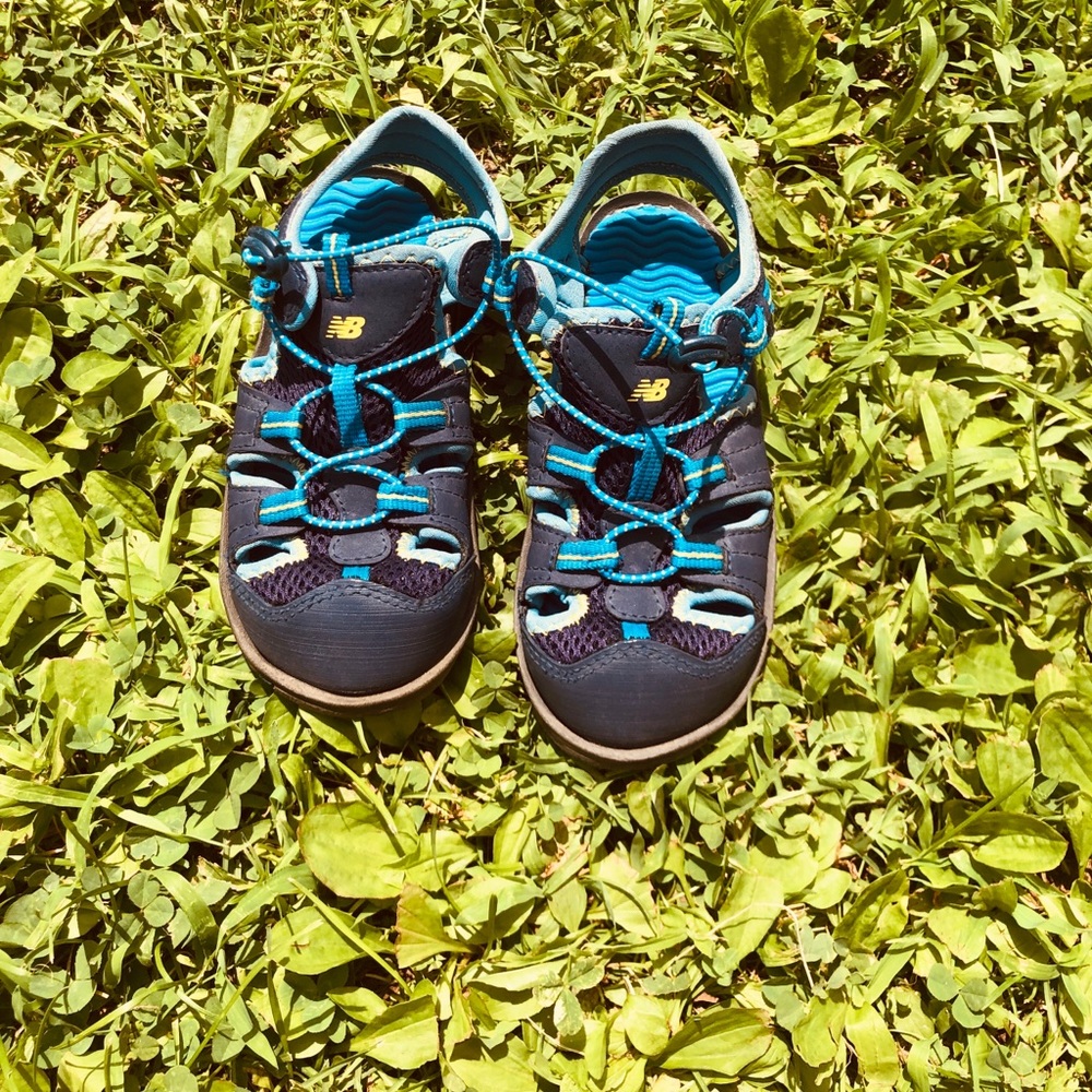 NEW BALANCE
